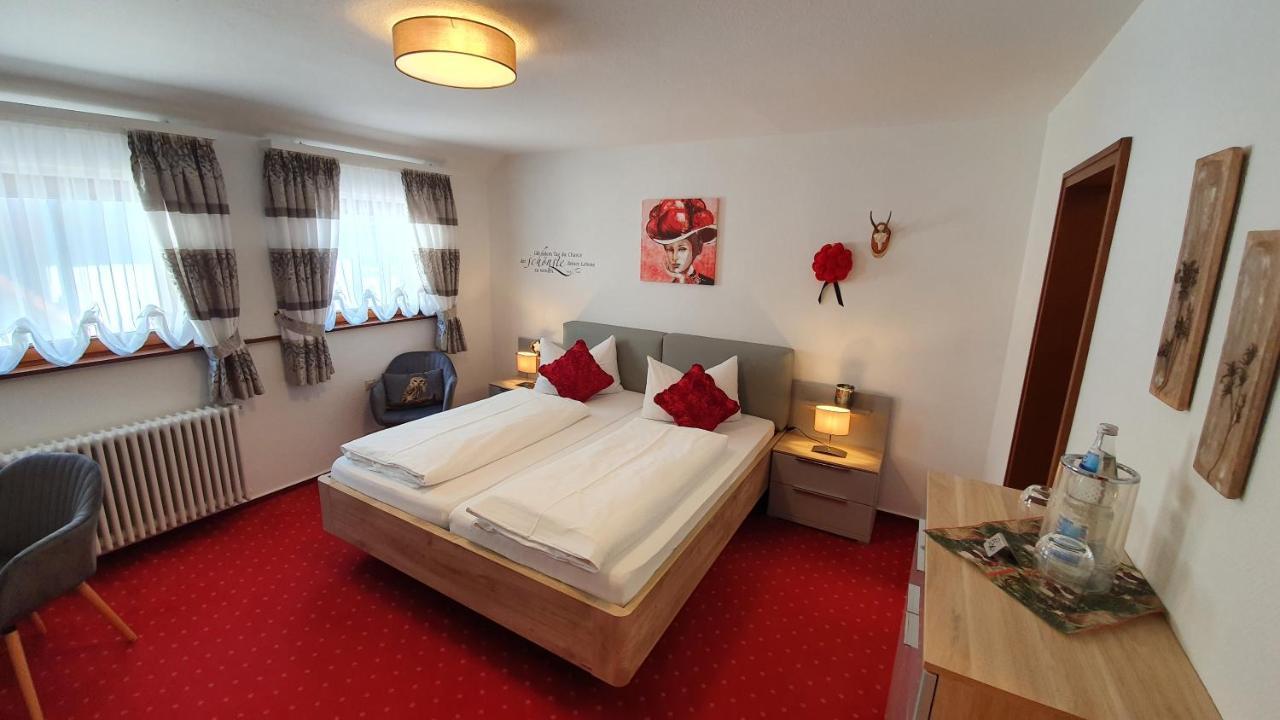 Hotel Restaurant Rebstock Oppenau Ngoại thất bức ảnh