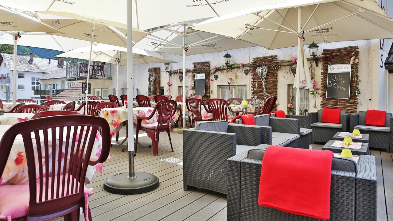 Hotel Restaurant Rebstock Oppenau Ngoại thất bức ảnh